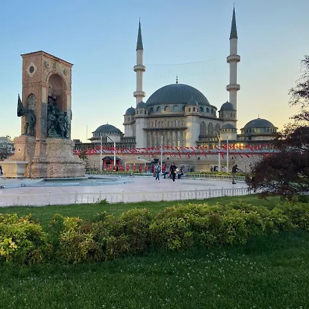 Kondoskali Otel 3*