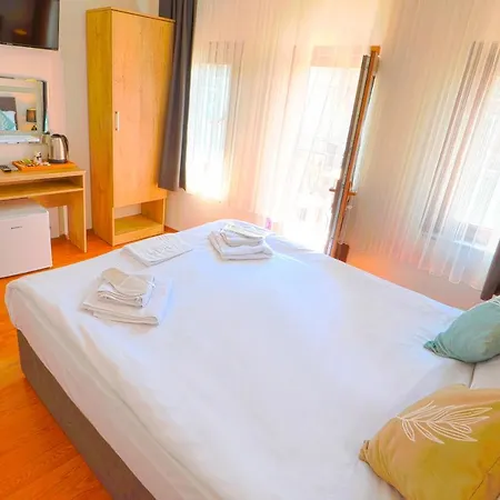 Kondoskali Hotell 5*